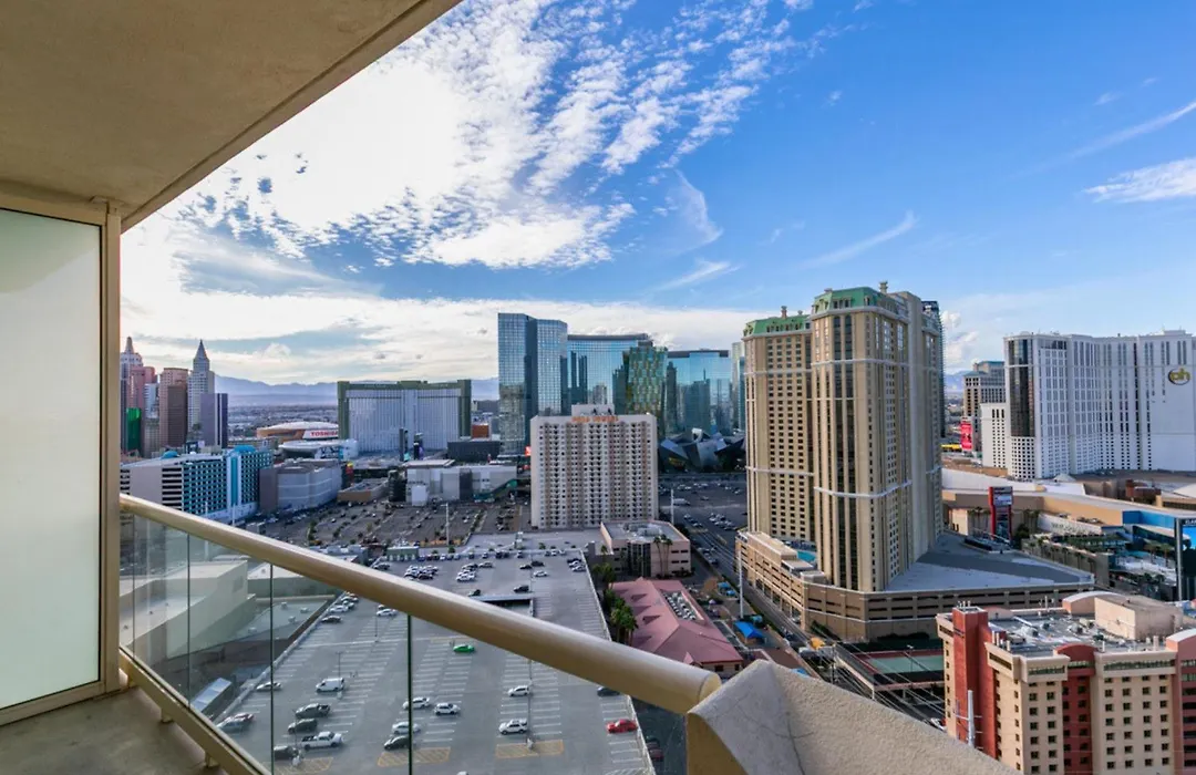 Mgm Signature Deluxe Balcony Strip View Suite-1